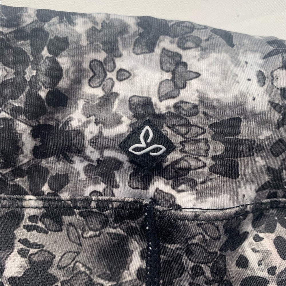 Prana Gray Purple Roxane Geometric Pattern Crop L… - image 8